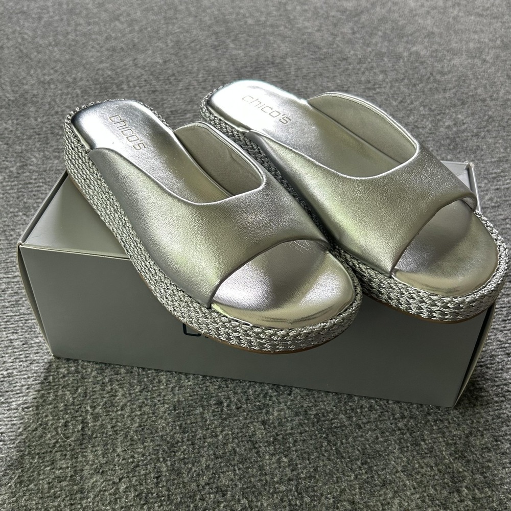 Chico's‎ Phoenix Flatform Sandals Shoes Womens Size 8.5 Silver Leather Slide
